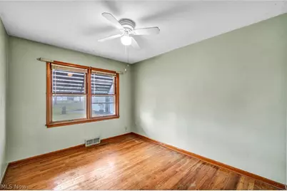 7181 York Road, Parma, OH 44130 - Photo 21