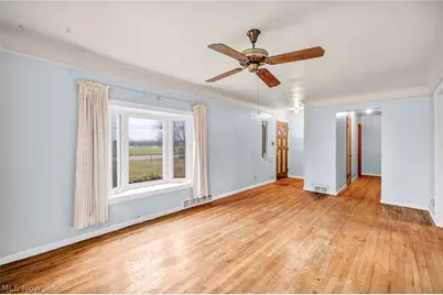 7181 York Road, Parma, OH 44130 - Photo 13