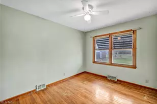 7181 York Rd, Parma, OH 44130 - Photo 17