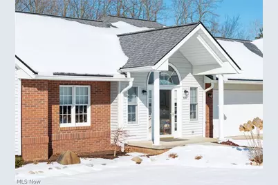 976 Rosemarie Circle, Wadsworth, OH 44281 - Photo 3