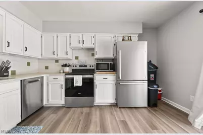 12445 Cleveland Avenue NW, Uniontown, OH 44685 - Photo 27