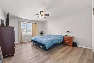 12445 Cleveland Ave NW, Uniontown, OH 44685 - Photo 31