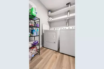 12445 Cleveland Avenue NW, Uniontown, OH 44685 - Photo 23