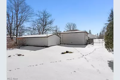 12445 Cleveland Avenue NW, Uniontown, OH 44685 - Photo 45