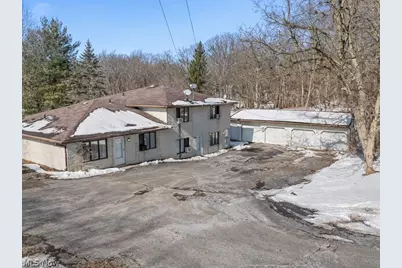 12445 Cleveland Avenue NW, Uniontown, OH 44685 - Photo 37