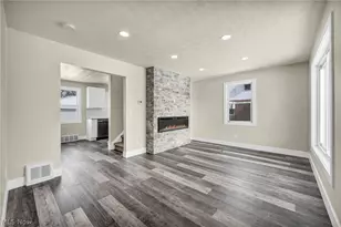 20261 Fuller Ave, Euclid, OH 44123 - Photo 29