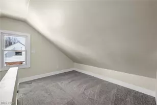 20261 Fuller Ave, Euclid, OH 44123 - Photo 33