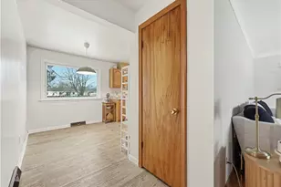 4656 Pinegrove Ave, Austintown, OH 44515 - Photo 7