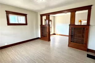 222 Sycamore St, Coshocton, OH 43812 - Photo 17