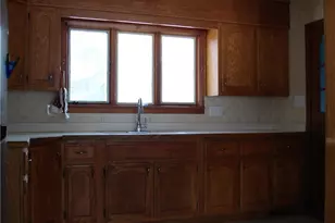 716 Chestnut St, Conneaut, OH 44030 - Photo 5