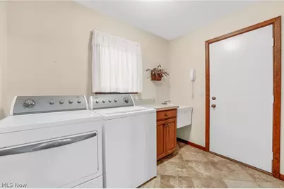 4502 Edgewater Drive, Sheffield Lake, OH 44054 - Photo 35