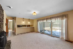 17338 Ridge Creek Rd, Strongsville, OH 44136 - Photo 9