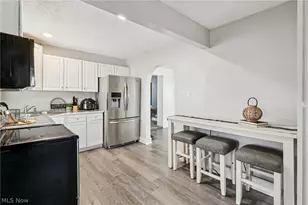 575 Flora Ave, Akron, OH 44314 - Photo 9