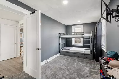 575 Flora Avenue, Akron, OH 44314 - Photo 29