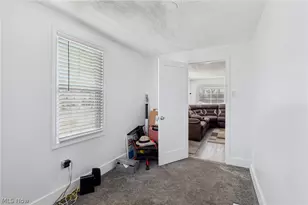 575 Flora Ave, Akron, OH 44314 - Photo 17