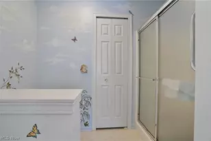 421 W Reserve Dr, Cuyahoga Falls, OH 44223 - Photo 31