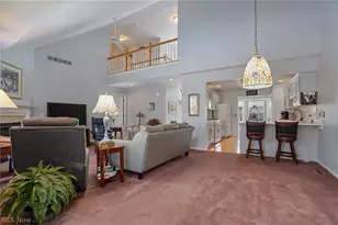 421 W Reserve Dr, Cuyahoga Falls, OH 44223 - Photo 11