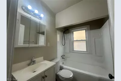 485 E 149th Street #Dn/Up, Loveland, OH 44110 - Photo 7