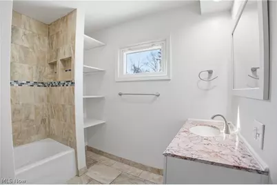 1039 Laverne Avenue, Boardman, OH 44511 - Photo 11