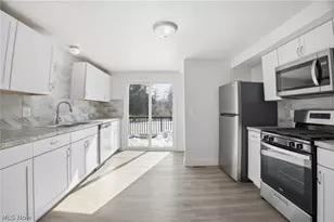 1039 Laverne Ave, Boardman, OH 44511 - Photo 5