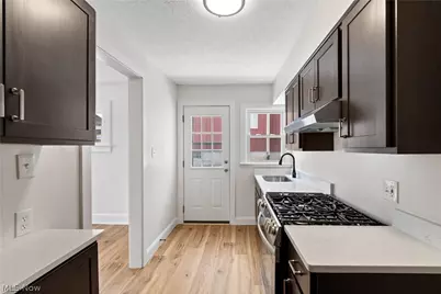 378 Cross Street, Akron, OH 44311 - Photo 13