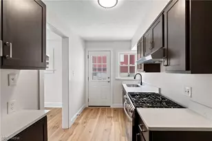 378 Cross St, Akron, OH 44311 - Photo 13