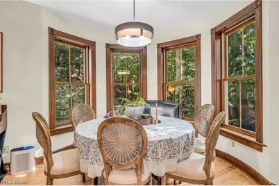 8851 Spring Valley Drive, Grandview Heights, OH 44147 - Photo 15