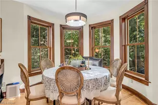 8851 Spring Valley Dr, Grandview Heights, OH 44147 - Photo 15