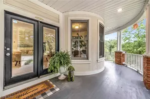 8851 Spring Valley Dr, Grandview Heights, OH 44147 - Photo 43