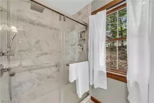 8851 Spring Valley Dr, Grandview Heights, OH 44147 - Photo 33