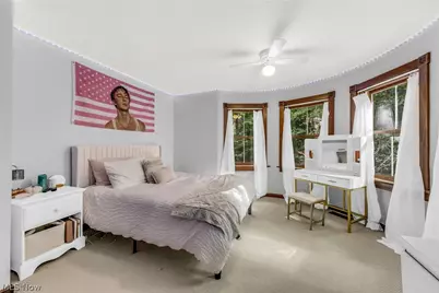 8851 Spring Valley Drive, Grandview Heights, OH 44147 - Photo 31