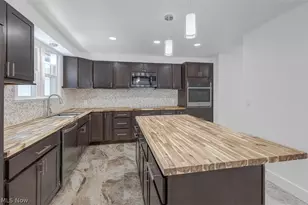 1040 Thorndale Dr, Akron, OH 44320 - Photo 15