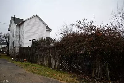 1216 16th Street, Parkersburg, WV 26101 - Photo 5