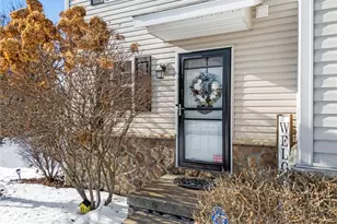 419 Whitetail Trail NE, Canton, OH 44704 - Photo 5