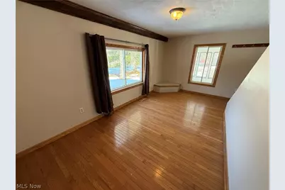 6784 Old Zoarville Road NE, Zoarville, OH 44656 - Photo 5