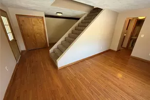 6784 Old Zoarville Rd NE, Zoarville, OH 44656 - Photo 3