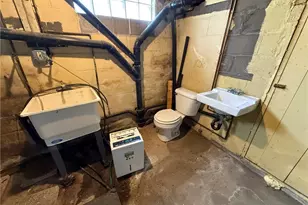 6784 Old Zoarville Rd NE, Zoarville, OH 44656 - Photo 39