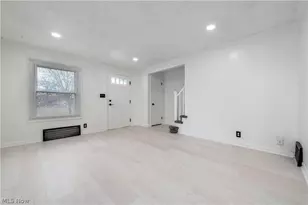 14121 Tuckahoe Ave, Loveland, OH 44111 - Photo 7