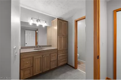 6667 Hidden Lake Trail, Brecksville, OH 44141 - Photo 13