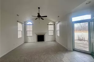 404 River Glen Dr NE, Warren, OH 44484 - Photo 5