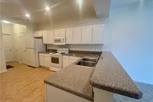 404 River Glen Dr NE, Warren, OH 44484 - Photo 11