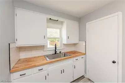 12608 Sprecher Avenue, Loveland, OH 44135 - Photo 23