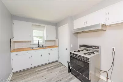 12608 Sprecher Avenue, Loveland, OH 44135 - Photo 19