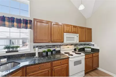 5415 Lake Forest Reserve Lane, Brunswick, OH 44212 - Photo 13