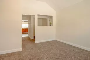 202 Cleveland Ave E, Warren, OH 44483 - Photo 11