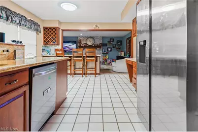 8005 Hansom Place, Concord, OH 44060 - Photo 9