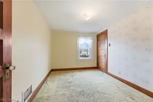 864 W College Rd, Alliance, OH 44601 - Photo 29