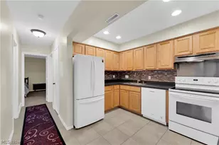 985 Canyon View Rd, Northfield, OH 44067 - Photo 7