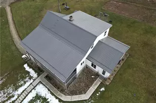 21252 Oxford Rd, Salesville, OH 43773 - Photo 3