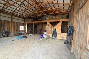 21252 Oxford Rd, Salesville, OH 43773 - Photo 13